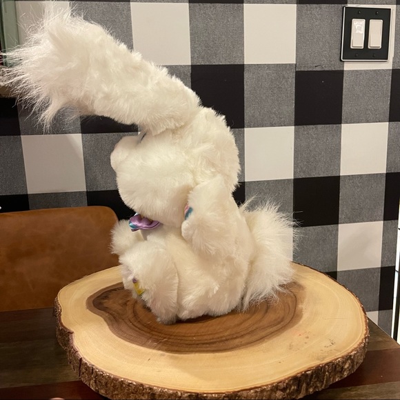 Vintage Giggle Bunny - Picture 5 of 5